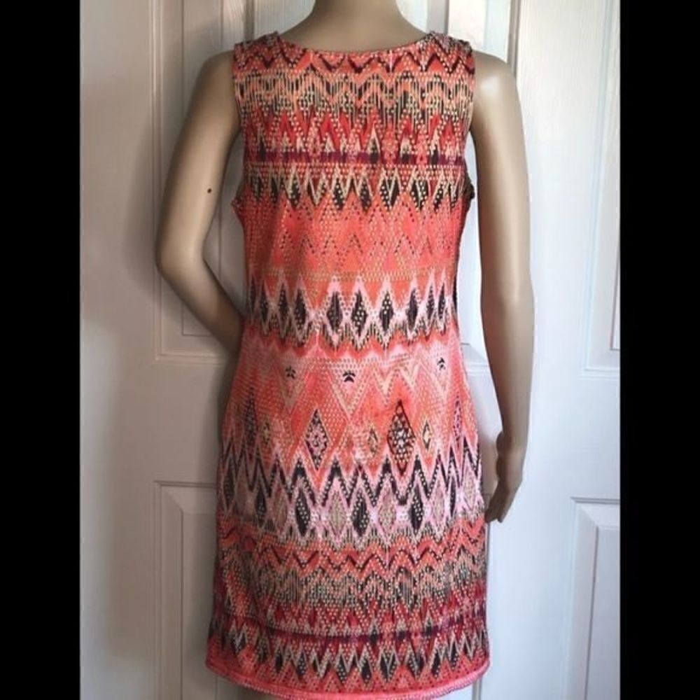 New Direction Aztec Dress - Picture 4 of 7